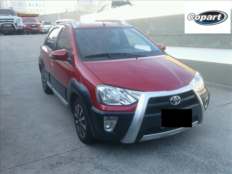 ETIOS CROSS 1.5 16V ANO 2015